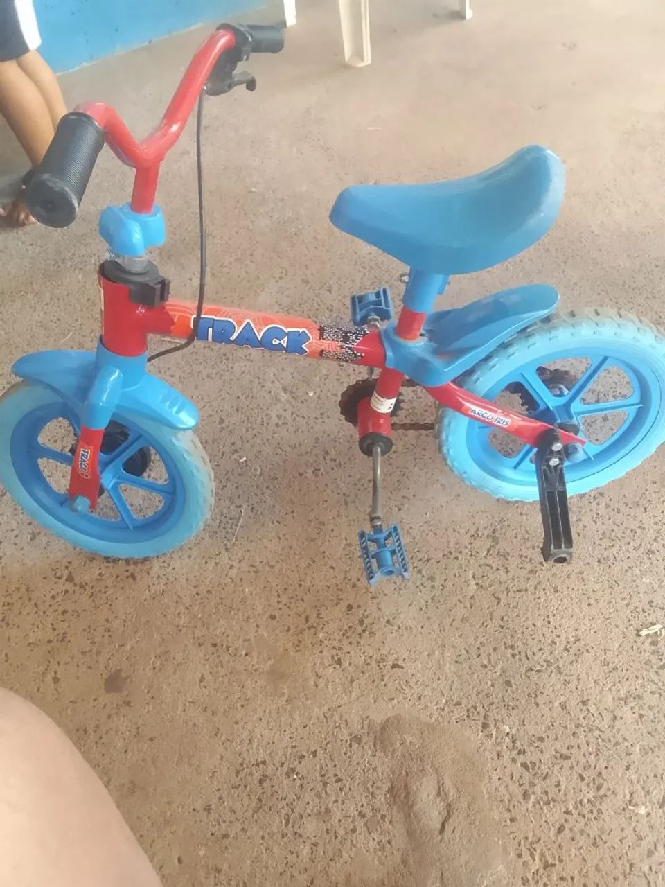 Bicicleta infantil usada 