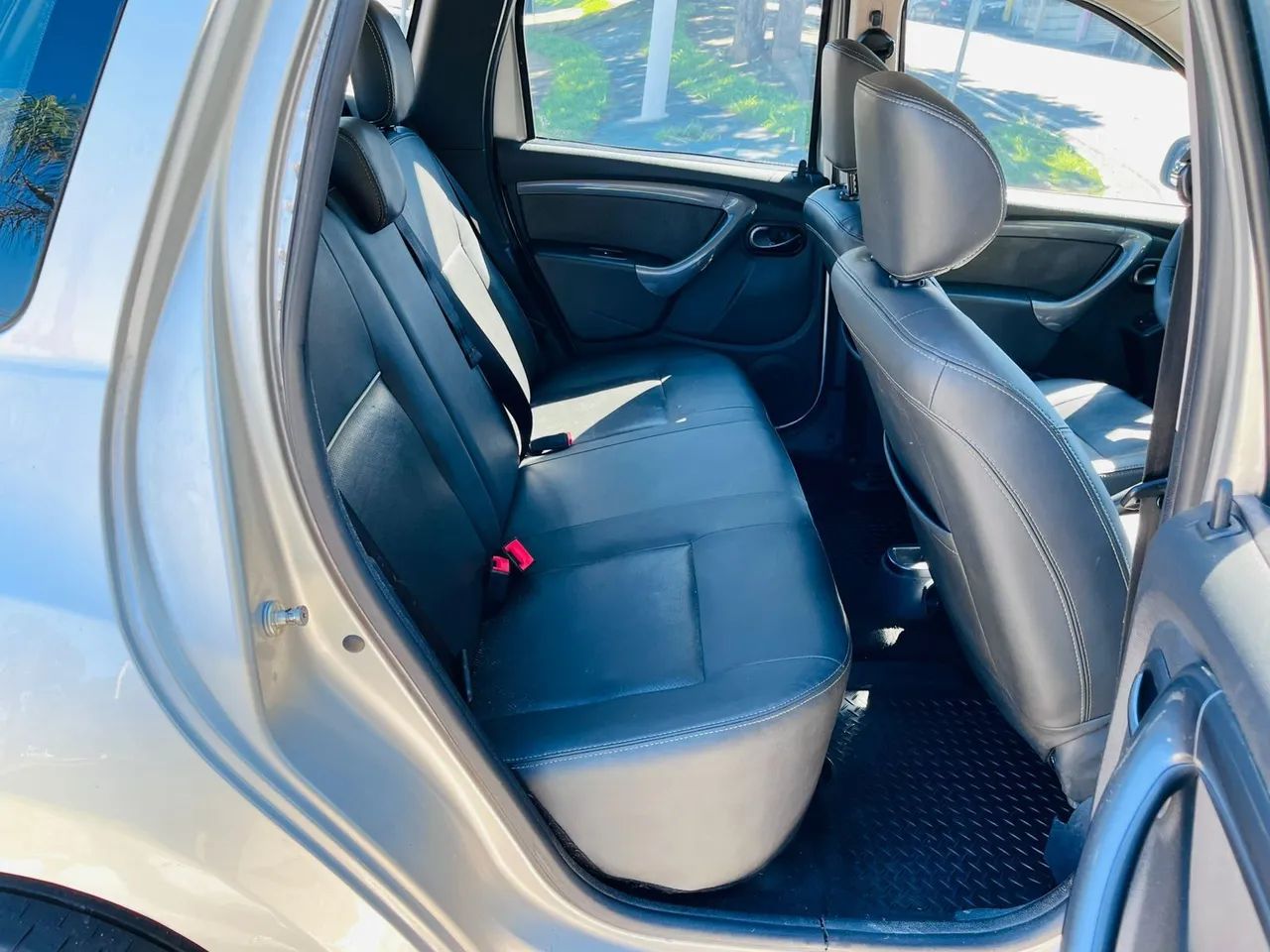 Renault Duster Dynamique 2.0 Hi-flex 16V Aut. 2013 - Foto 4