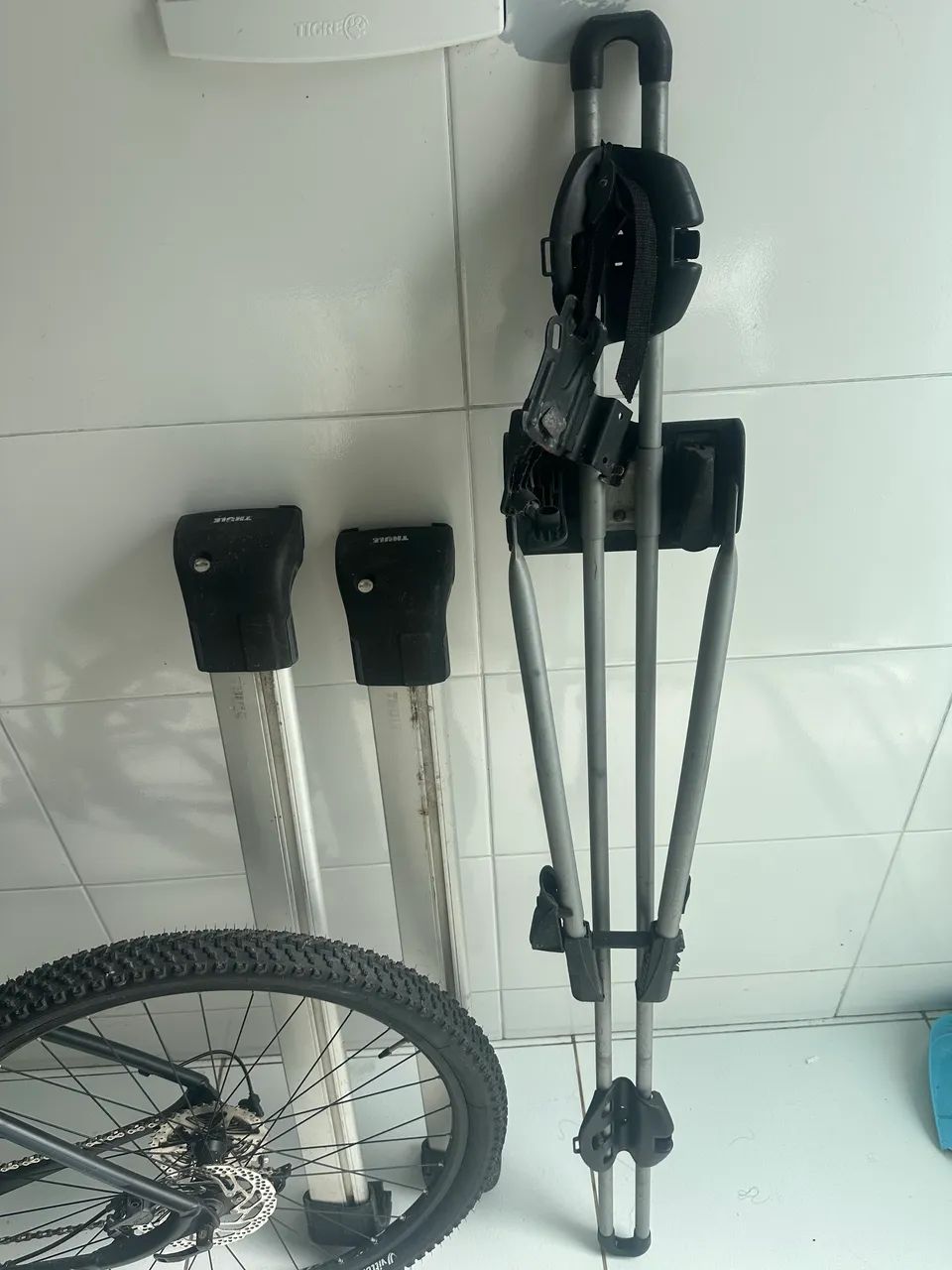 Rack e suporte de bicicleta Thule 