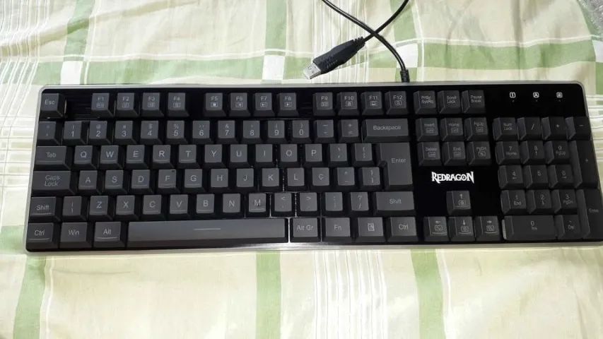 teclado redragon rgb multicolor