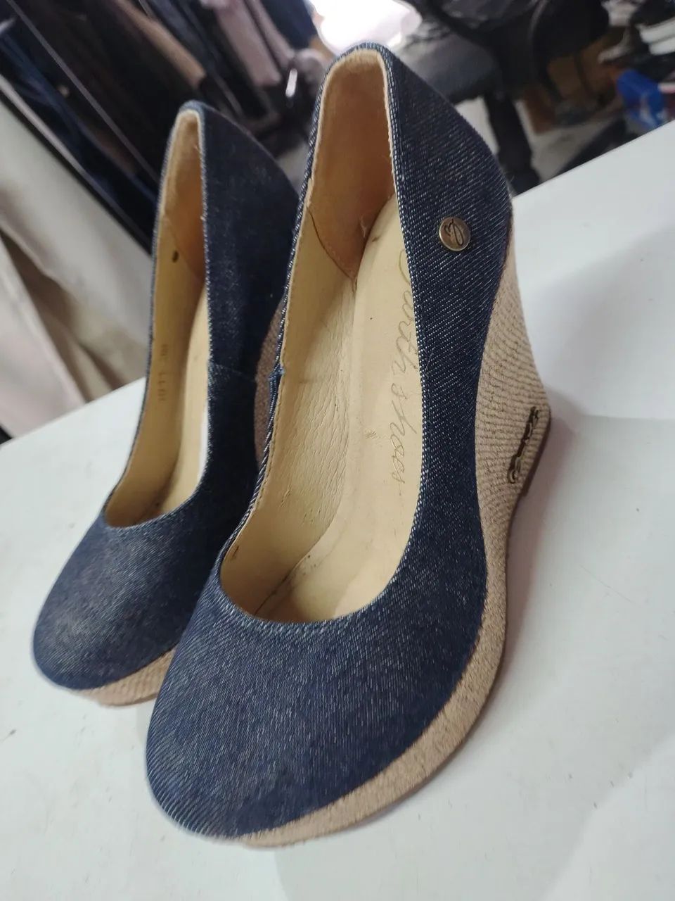 Sapato Anabela jeans escuro  - Foto 5