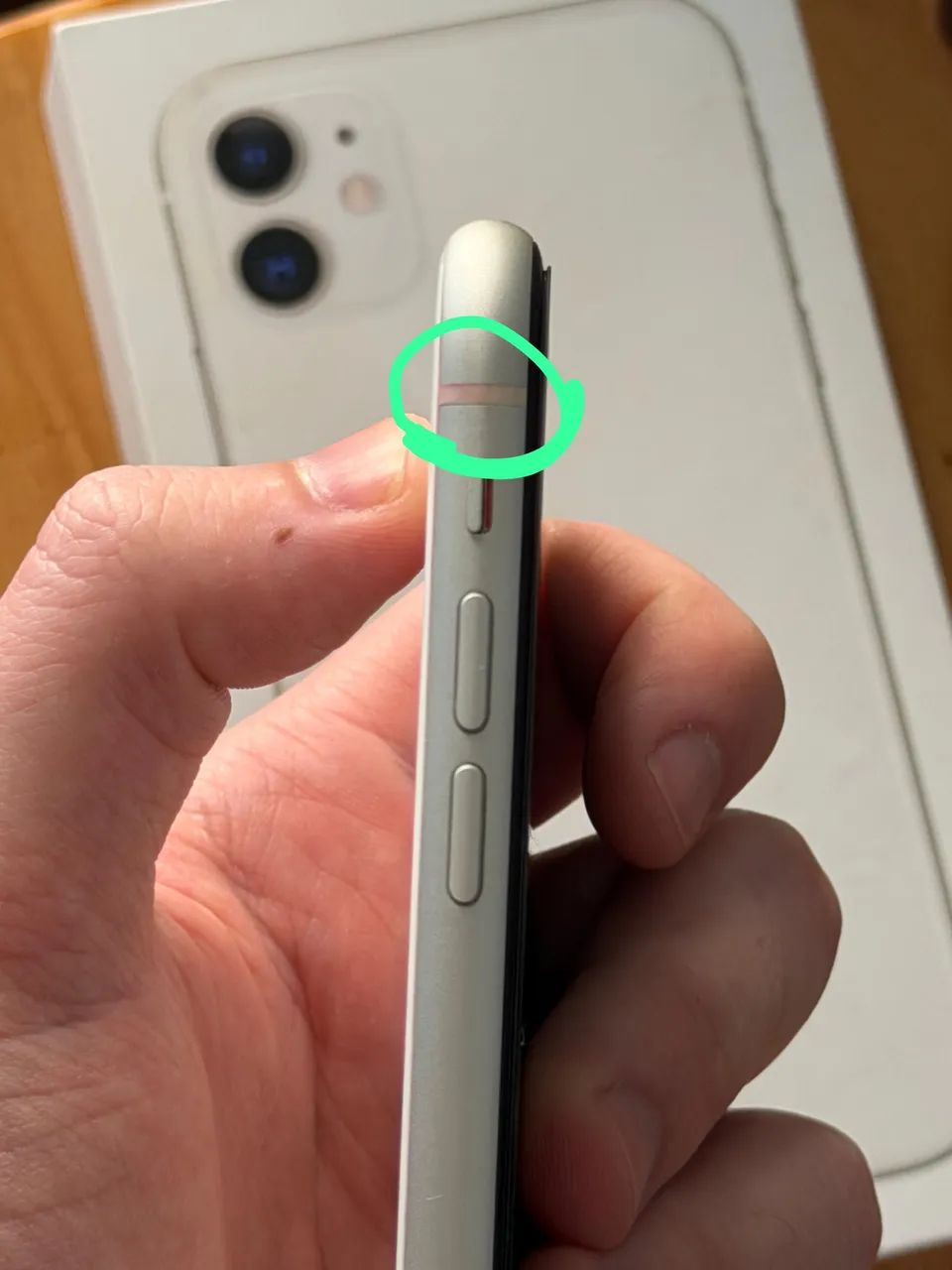 iPhone 11 - 128Gb Branco  - Foto 3