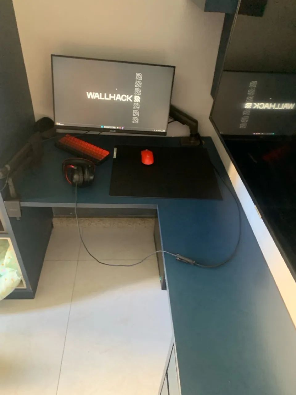 Mesa com gaveteiro planejada - Foto 4
