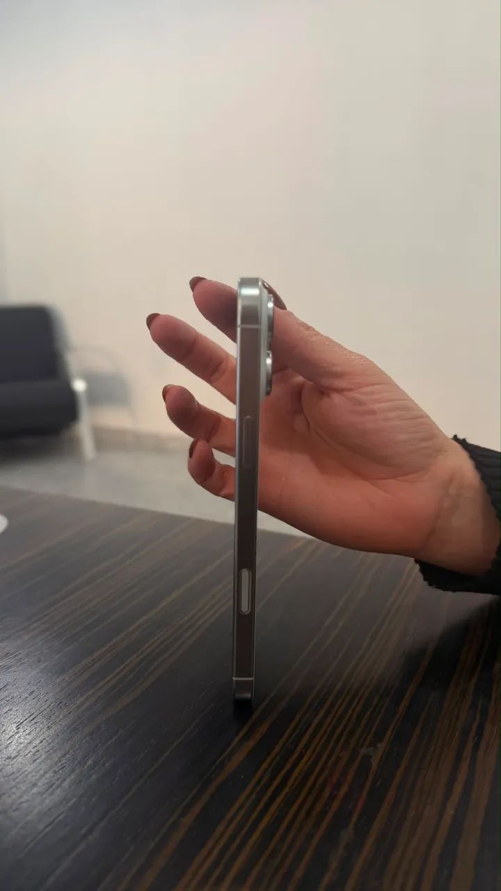 IPHONE 16 PRO MAX 256gb - 90% - Foto 4