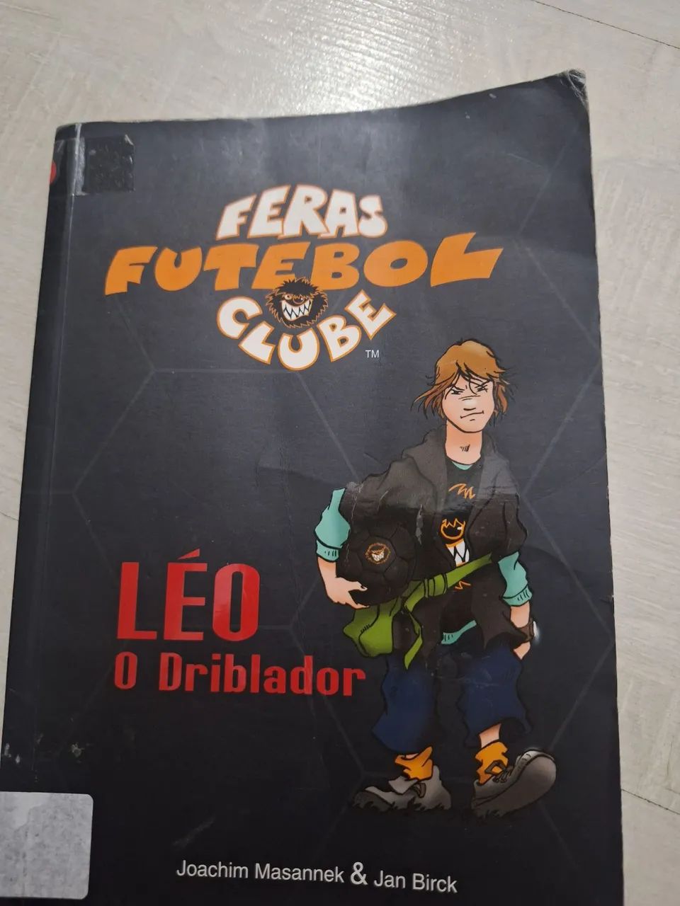 Livro "feras futebol clube"