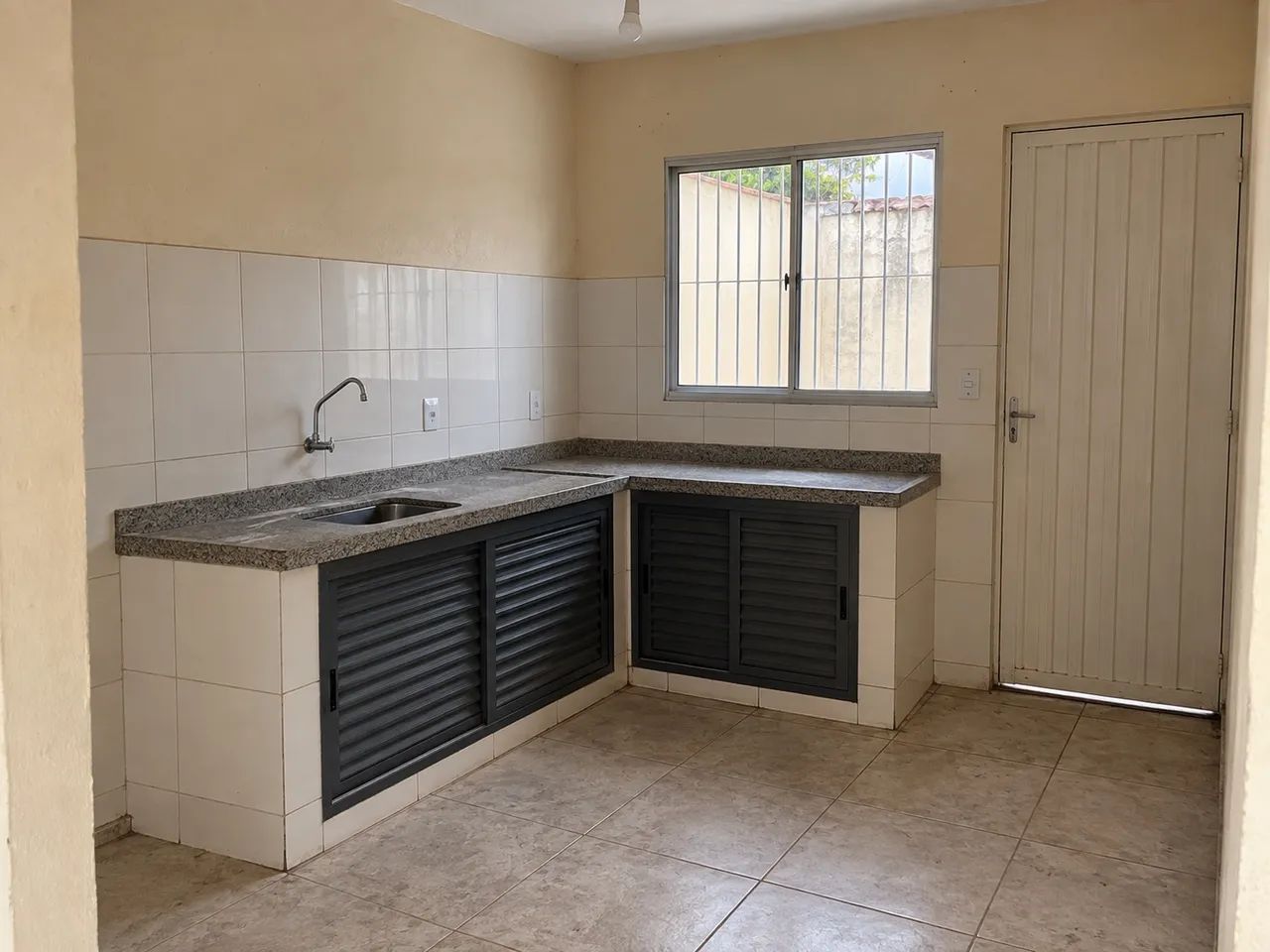 CASA A VENDA NO CONJUNTO CEARÁ  - Foto 2