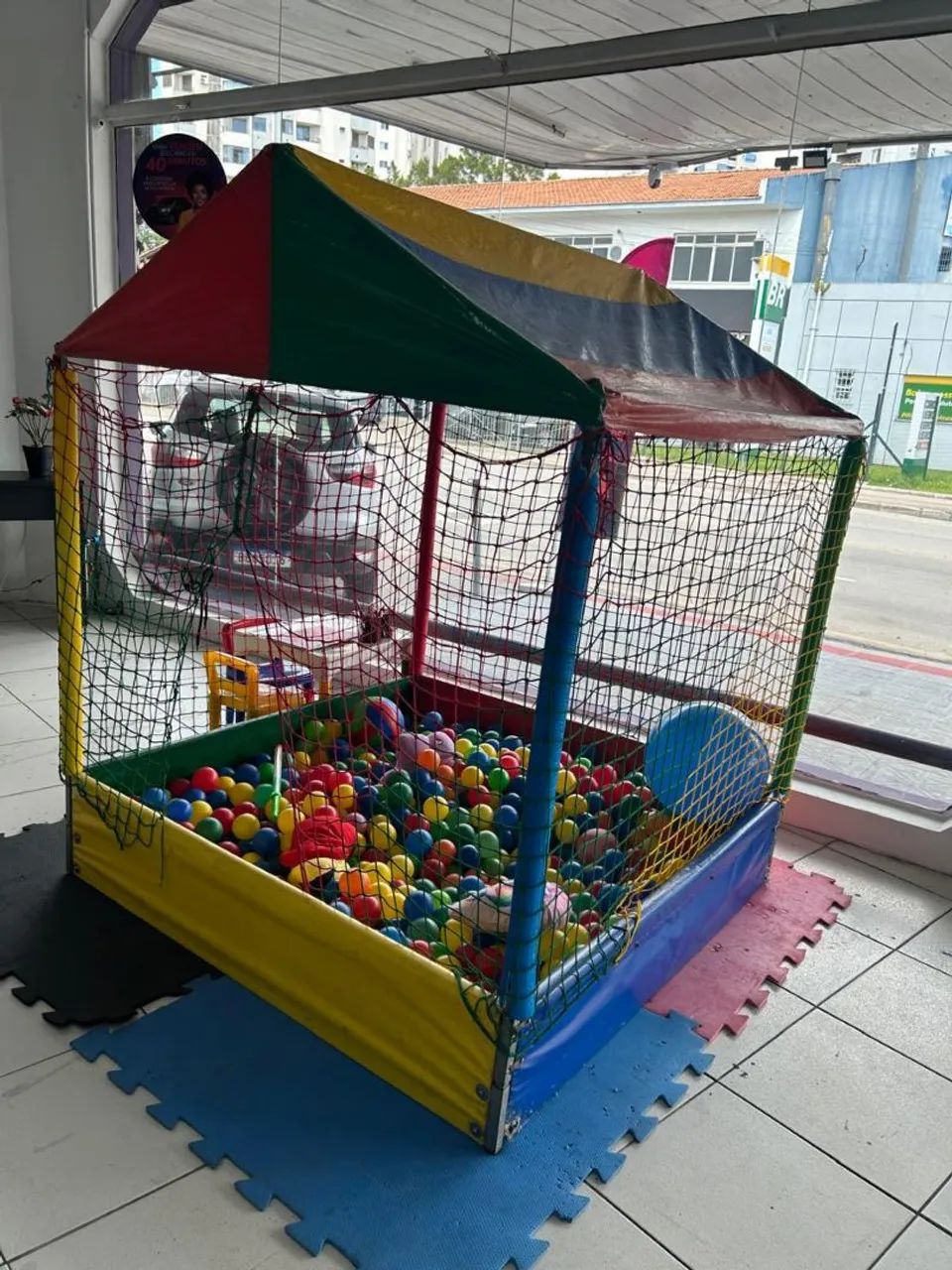 Piscina de bolinhas - Foto 4