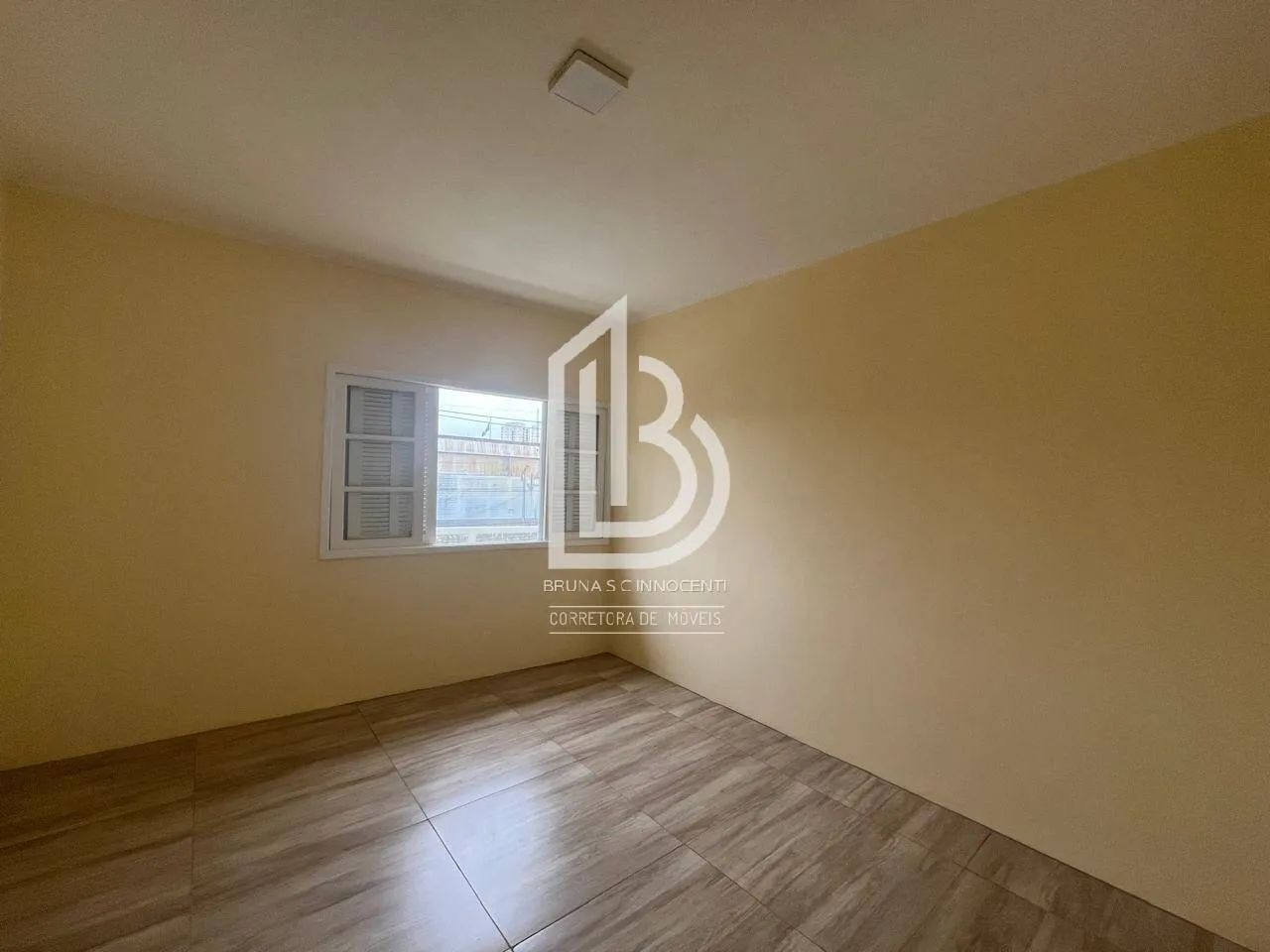 Casa 120m², 2 Dorms (1 Suíte), 2 Vagas - Centro, Sto André - Foto 2