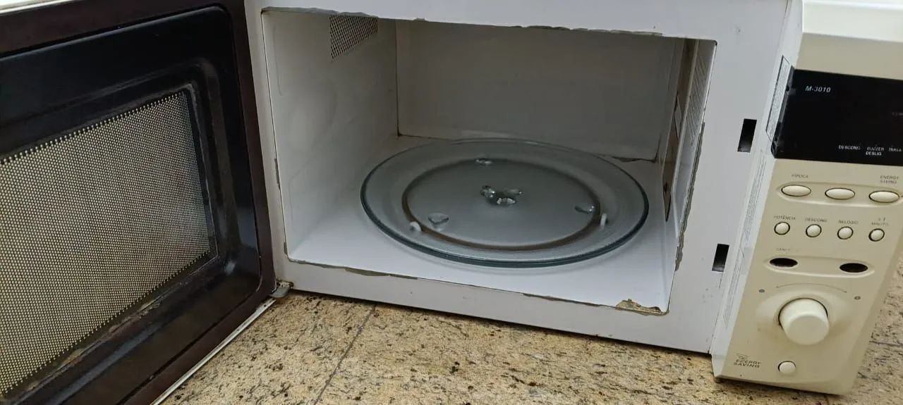 Microondas CCE 31 Litros - Foto 4