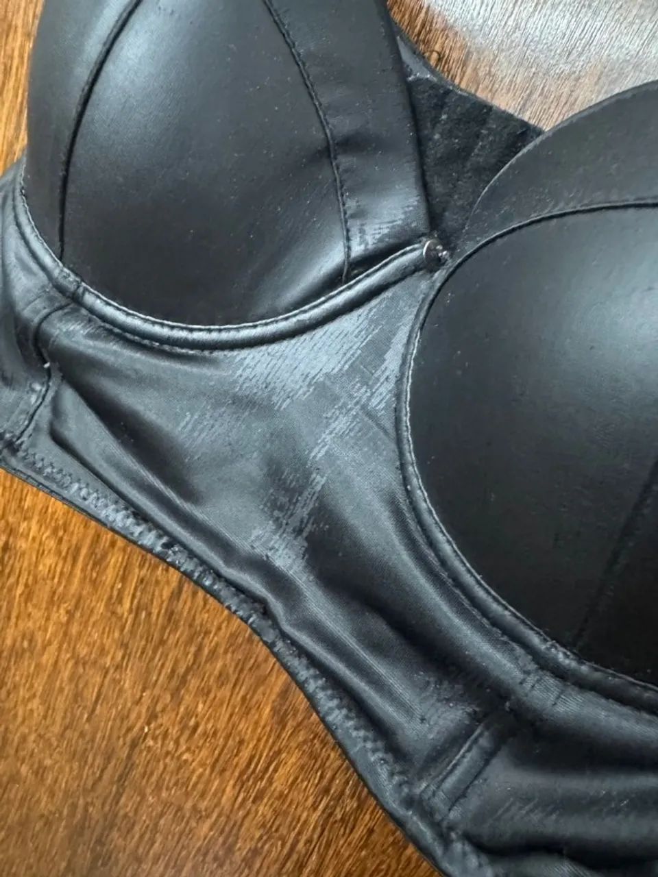 cropped preto com bojo - Foto 3