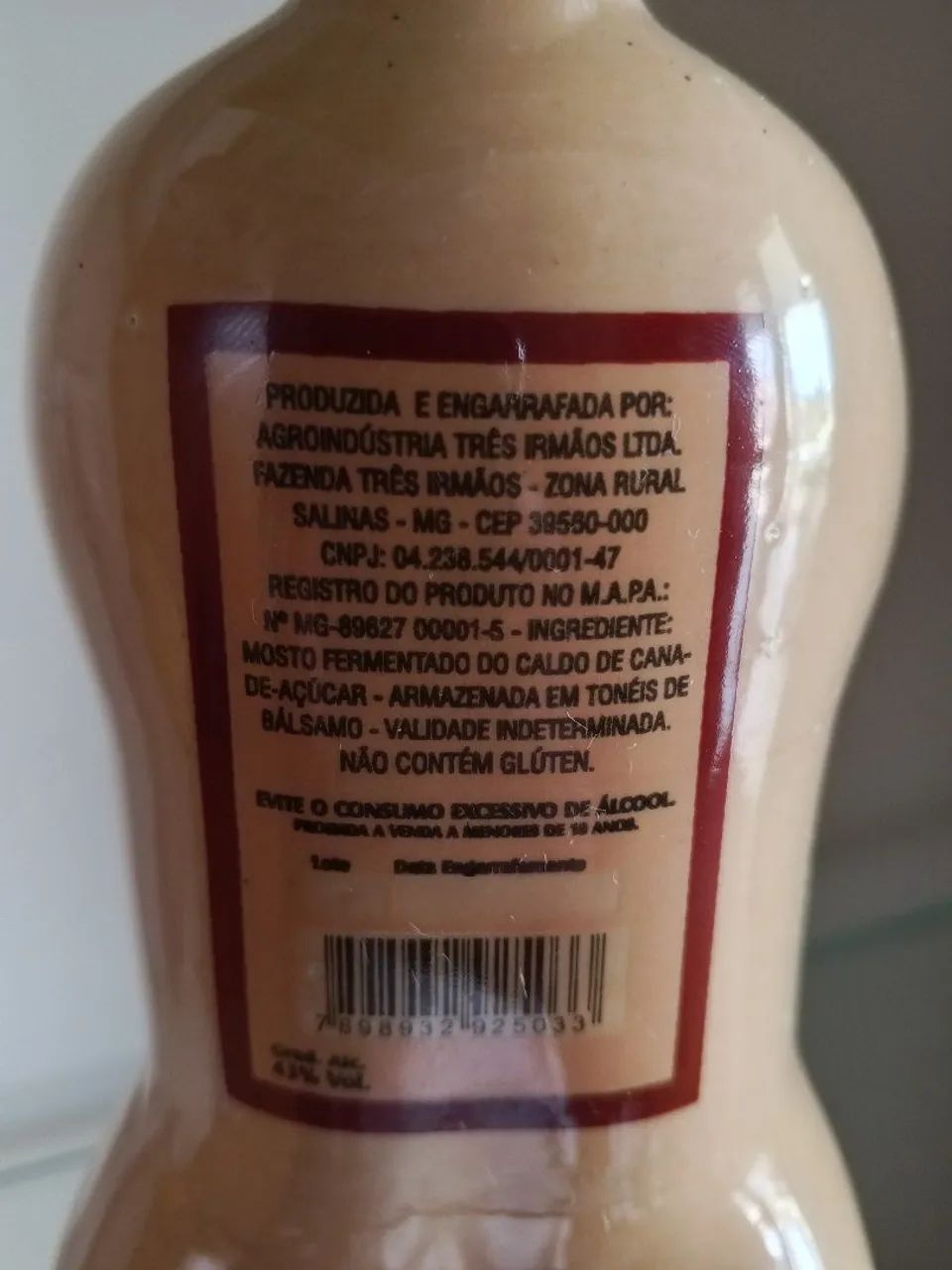 Garrafa de porcelana forma feminina  - Foto 5