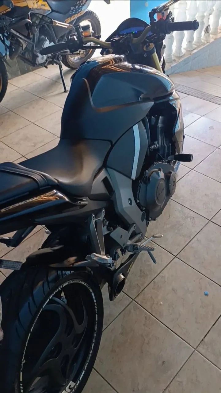 Cb 1000 - Foto 2