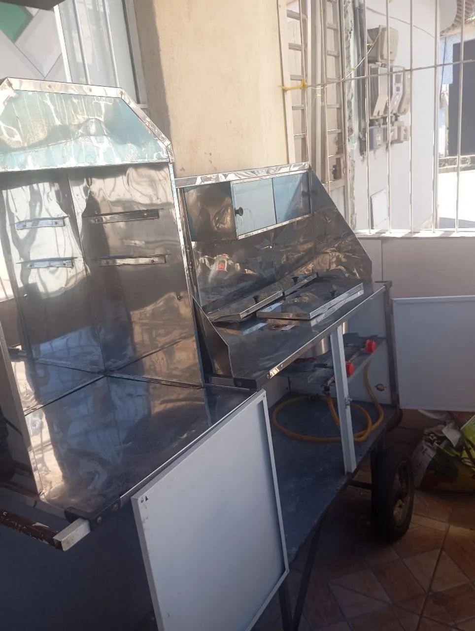 carrinho 2 em 1 espeto e cachorro quente 