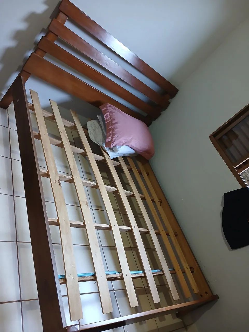 Cama