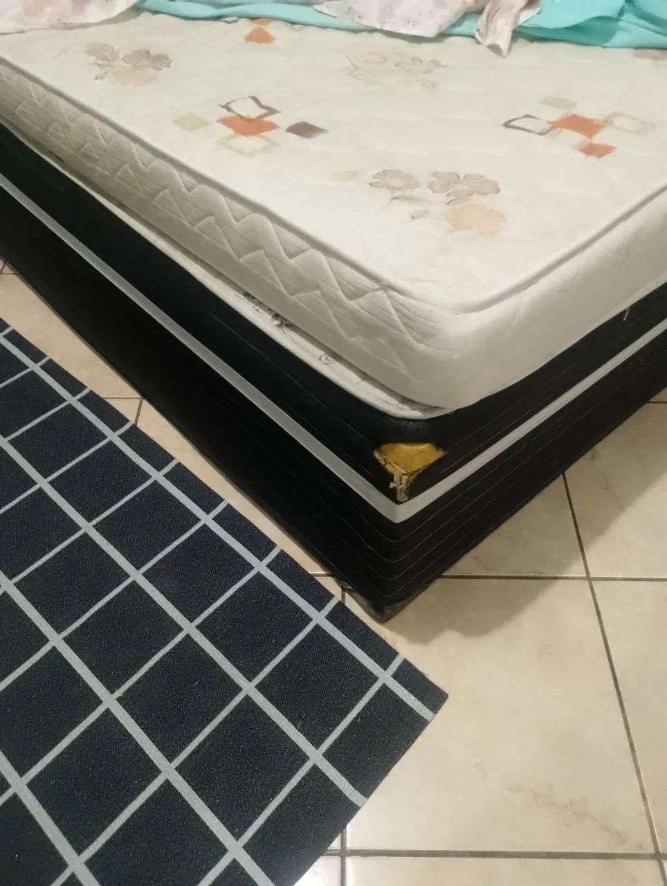 Colchão de casal com base