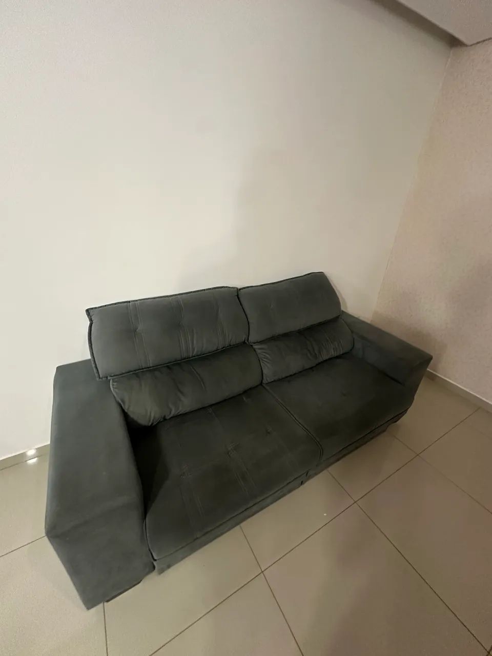 Sofá reclinável 3 lugares 2m x 85cm - Foto 4