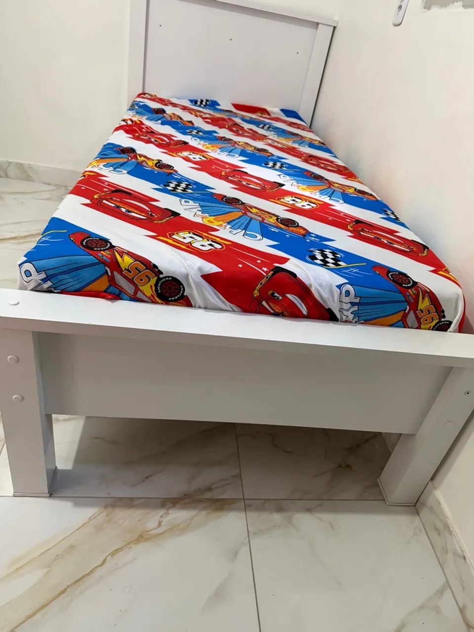 Cama em mdf solteiro 