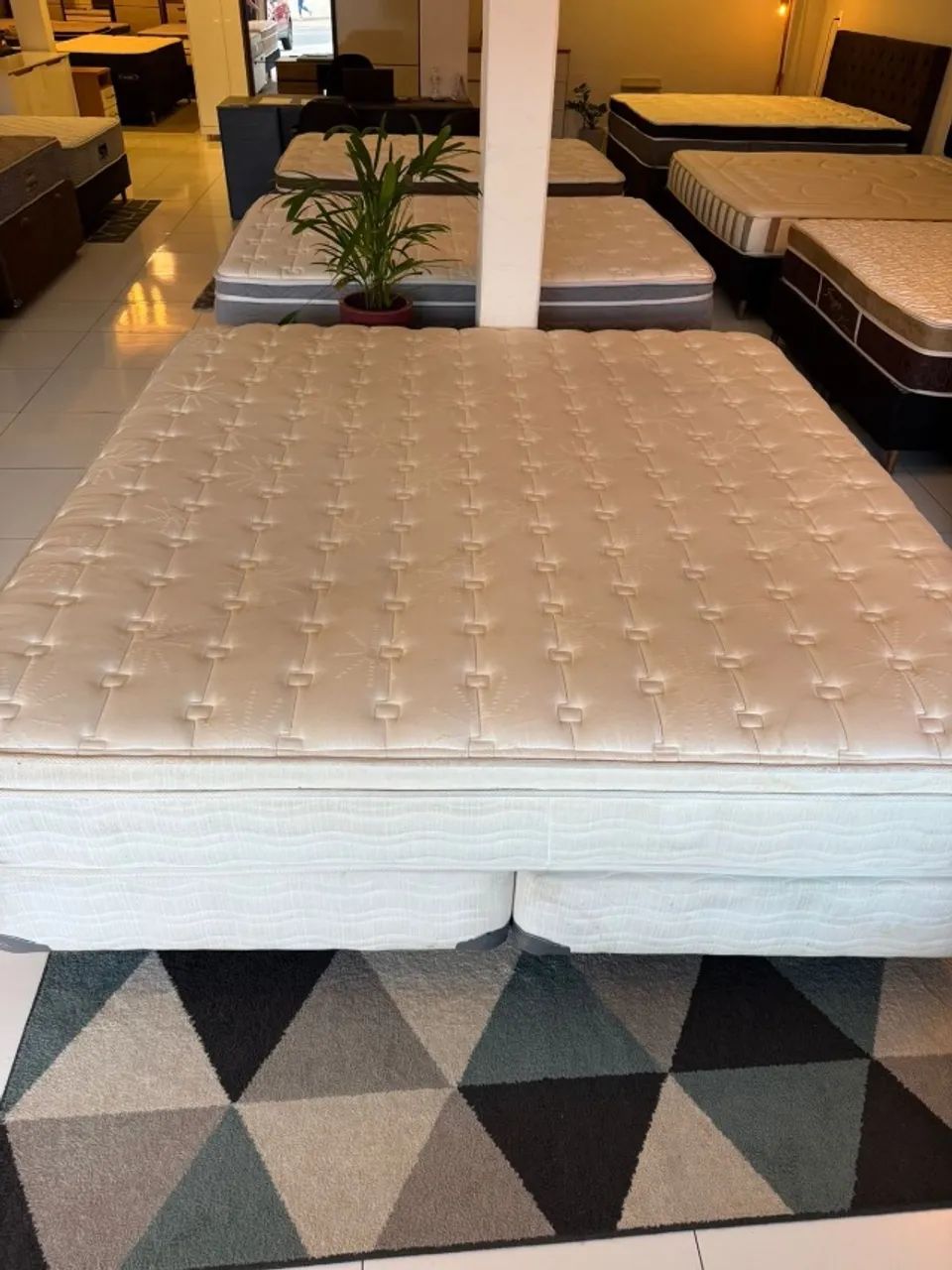 Cama box KING MAXFLEX COM COLCHÃO KING  - Foto 3