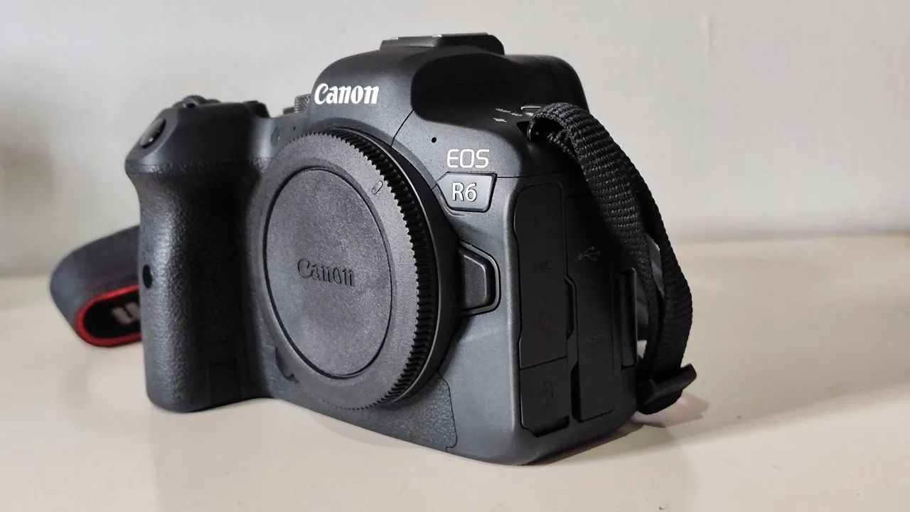Canon R - Foto 2