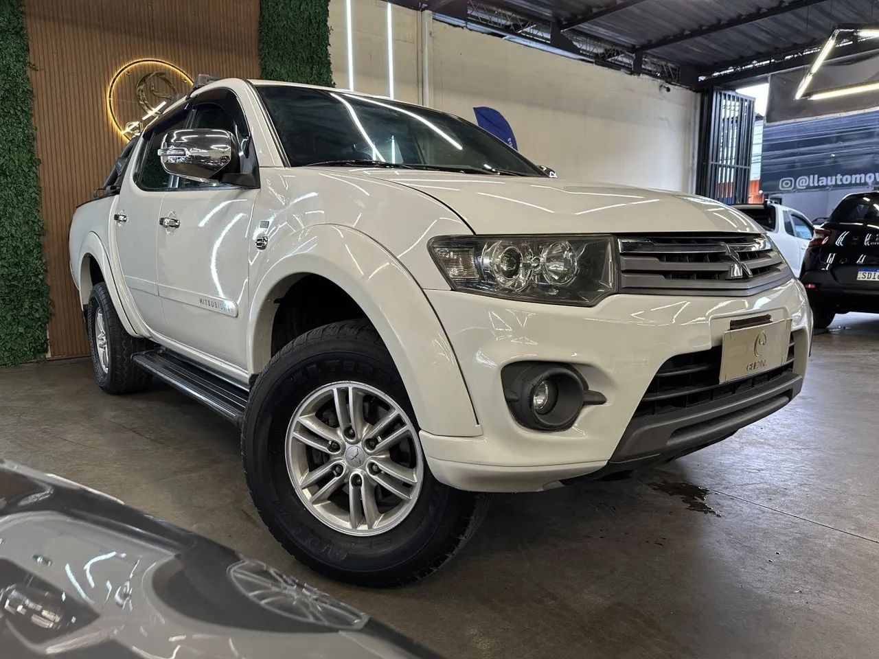 Mitsubishi L200 L200 Triton HPE 3.5 CD V6 24V Flex Aut. 2015