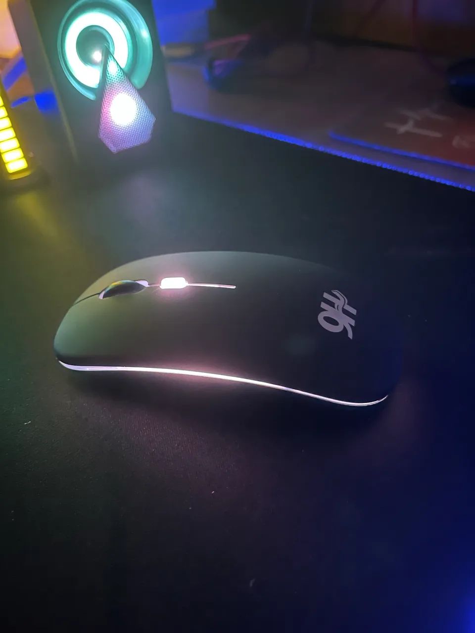 Mouse Sem-Fio RGB Modelo A6015 - Foto 4