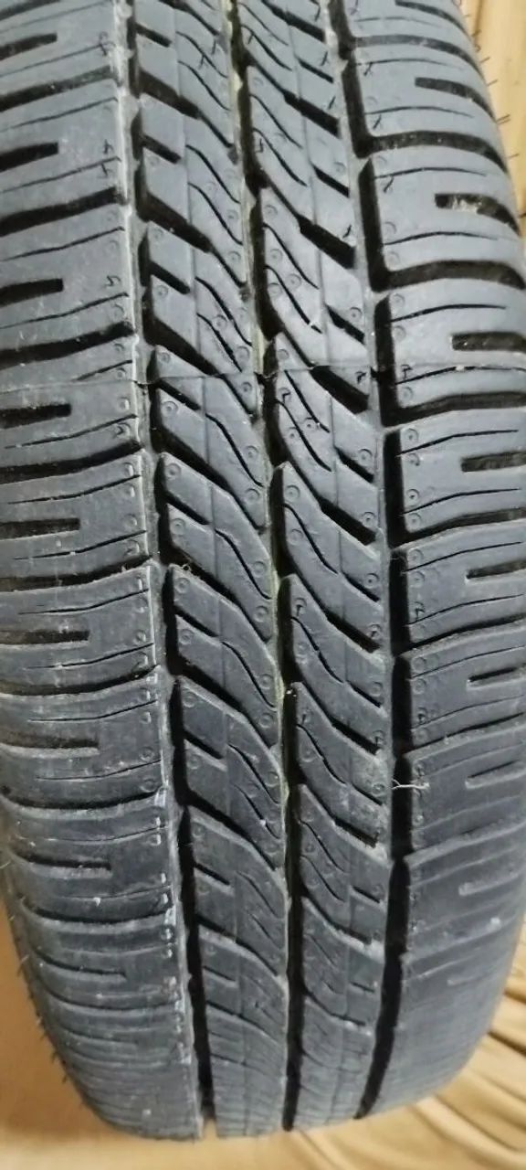 Pneu de carro, 165/70R13 - Foto 3