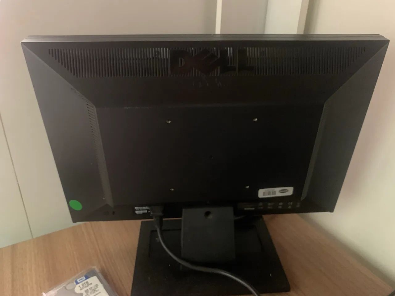 VENDO 2 MONITORES EM ÓTIMO ESTADO - Foto 3