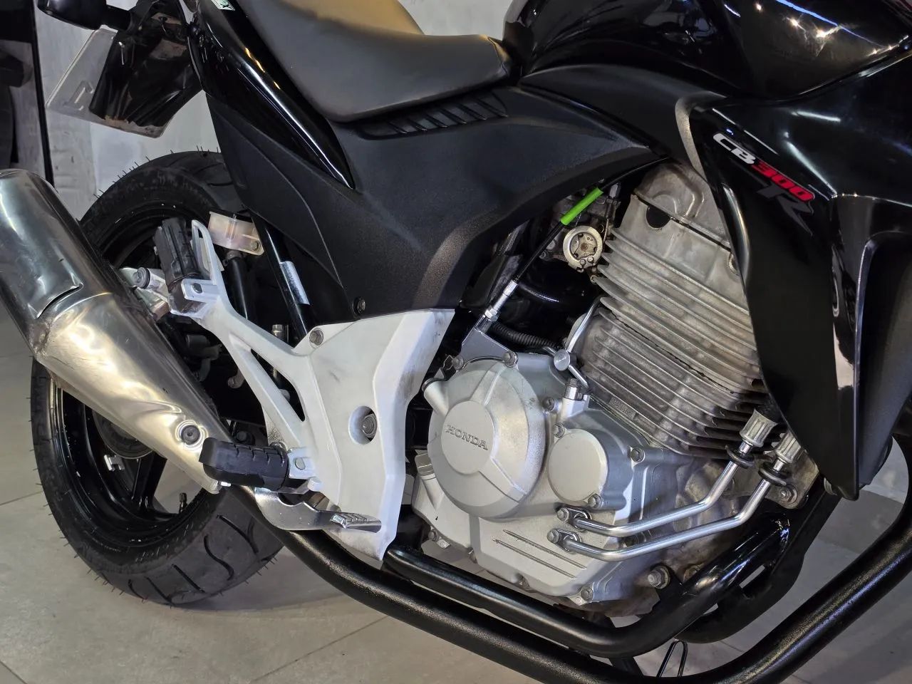 HONDA CB 300 R FLEX - 2013 - Foto 2