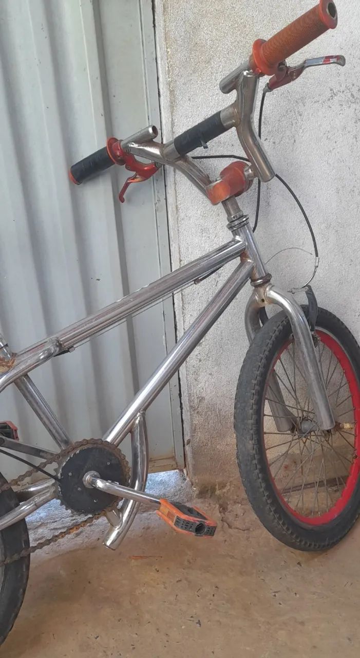 Bicicleta infantil aro 20 - Foto 2