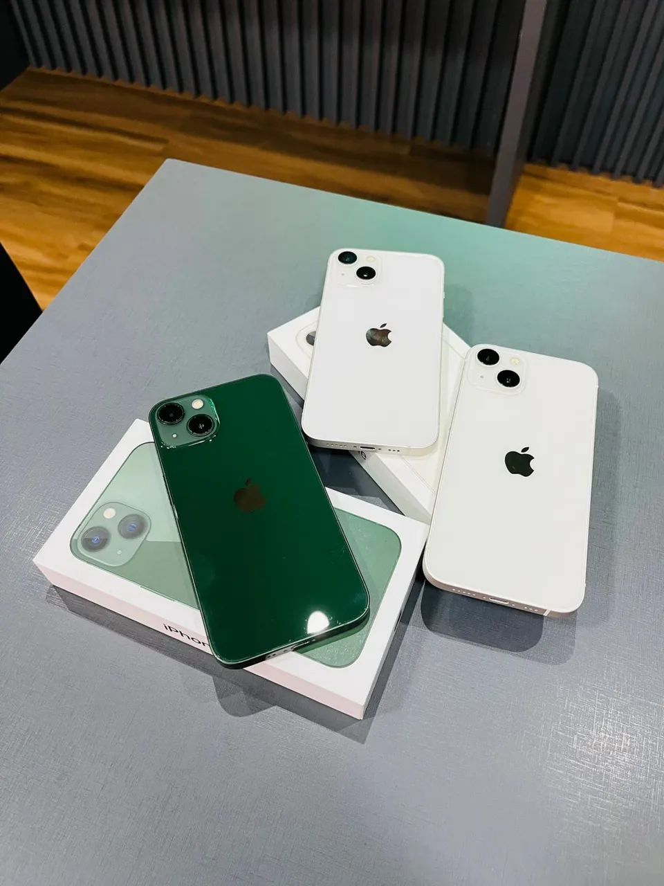 iPhone 13 128gb sem detalhes / somos a número 1 da região 