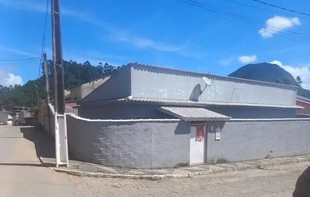 Excelente Casa em Trajano de Moraes - Oportunidade Imperdível!