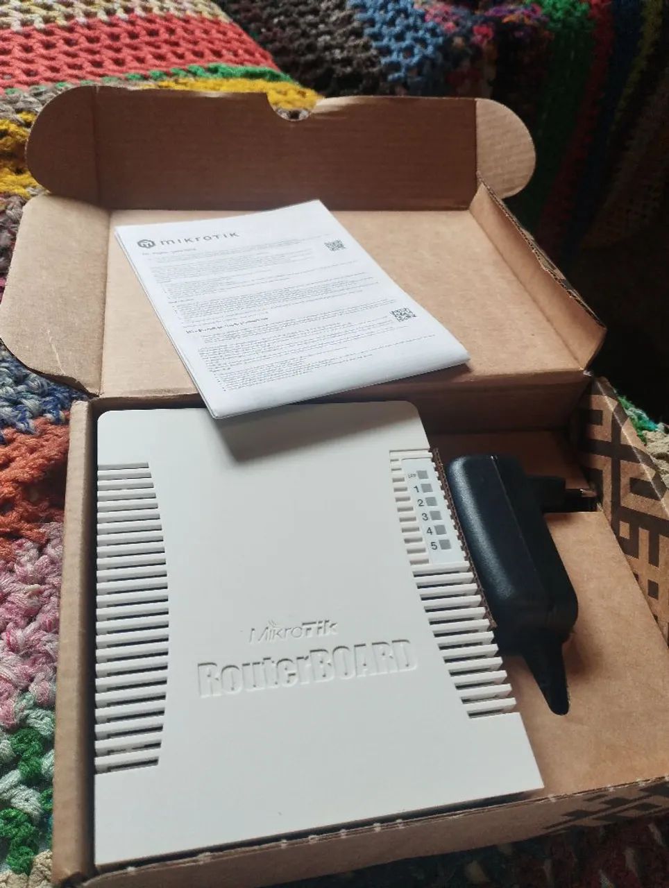 Roteador Mikrotik RB260GS