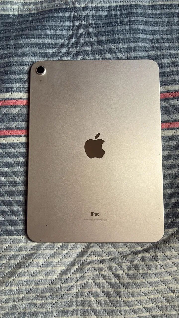 IPAD 10