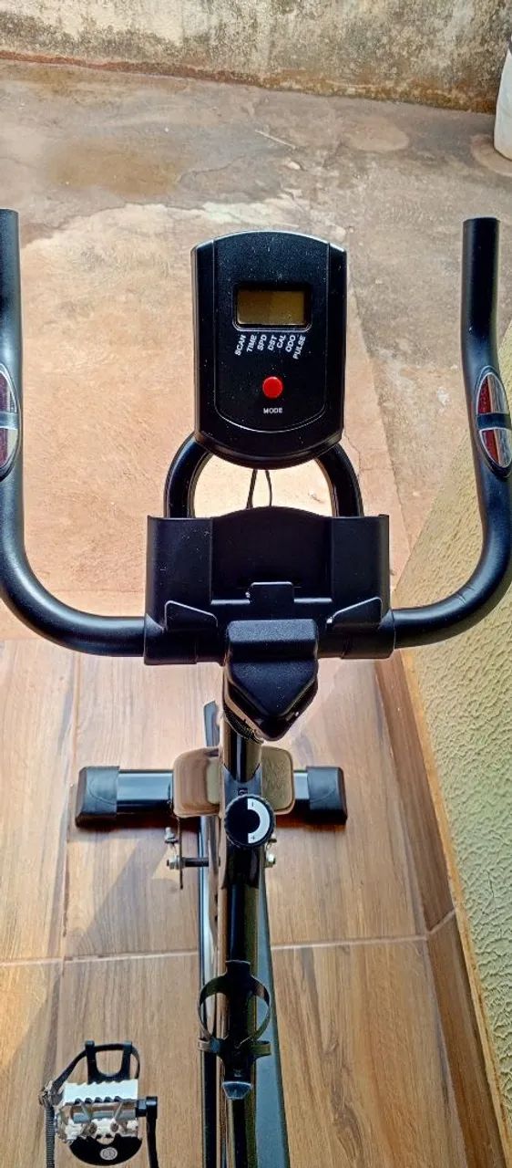 Bicicleta spinning com roda de inércia de 13kg - Foto 3