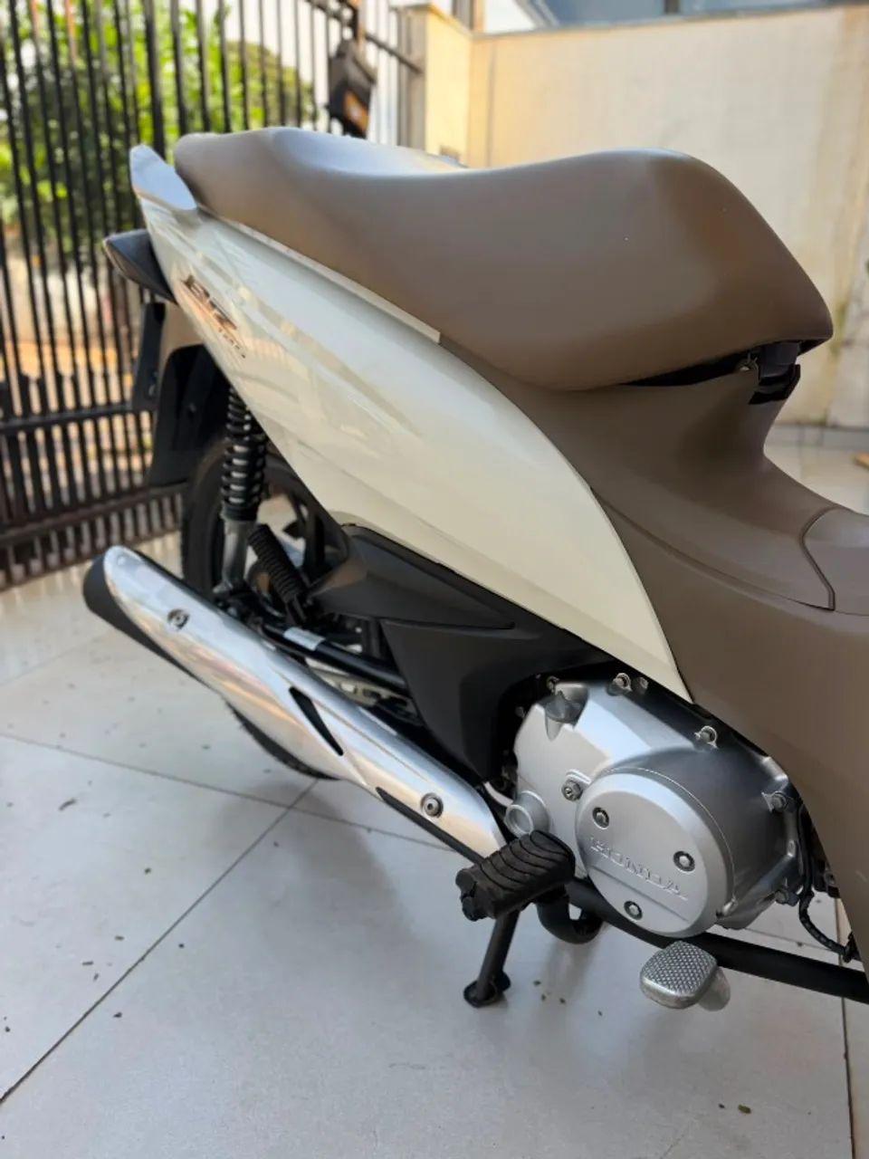 Biz 125  - Foto 5