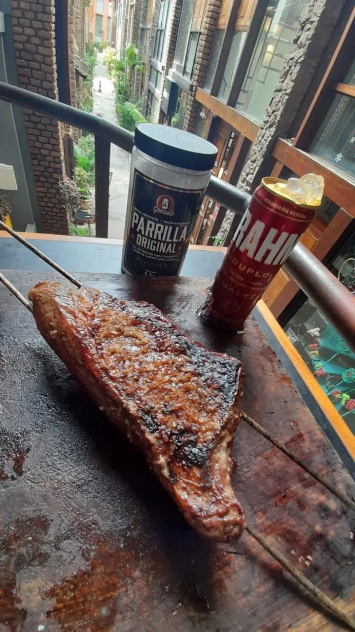 Churrasqueiro e Buffet com sobremesa grátis  - Foto 4