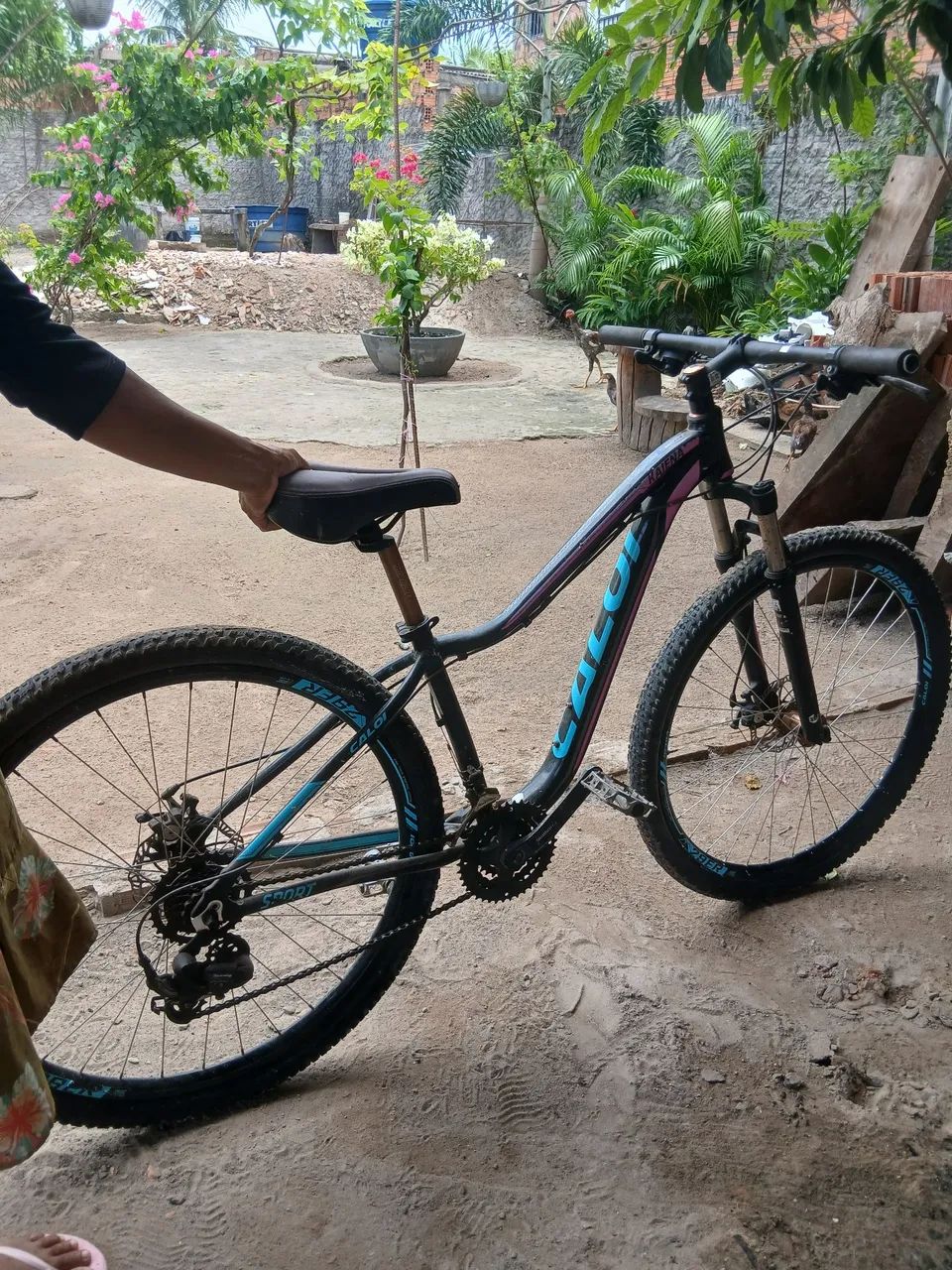 Bicicleta esportiva - Foto 2