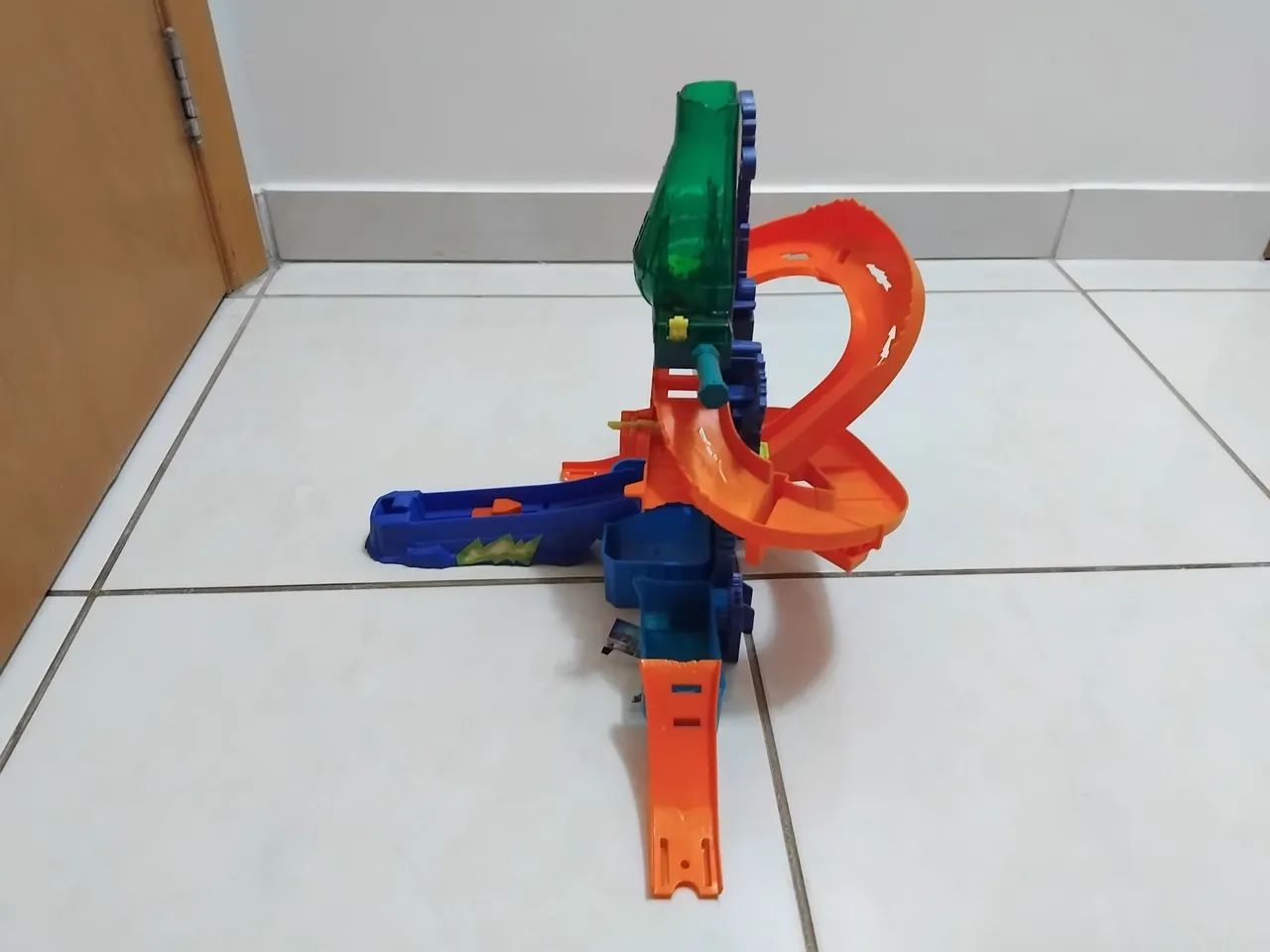 Pista Hotwheels Estação Científica  - Foto 3