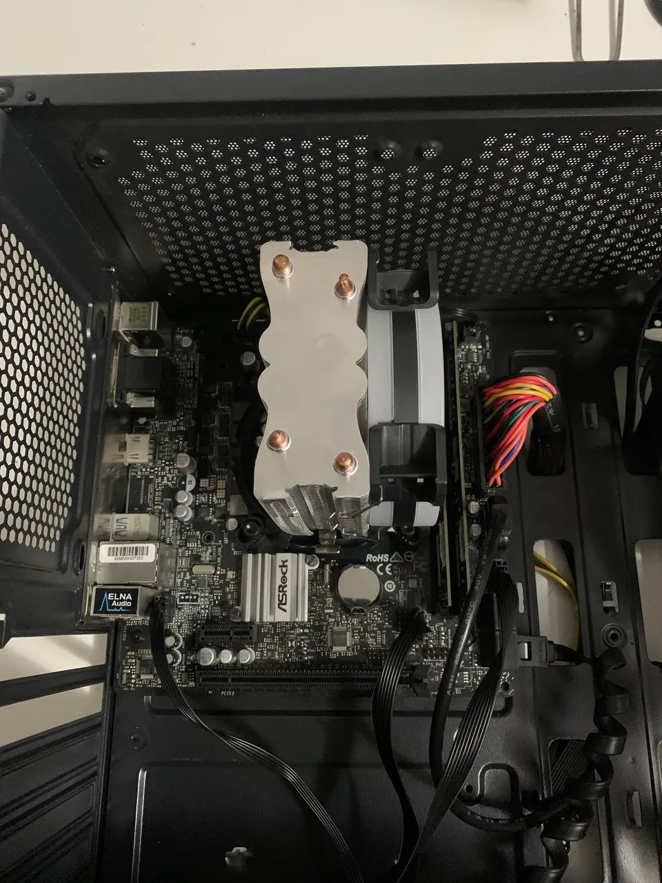 Kit placa mãe DDR4 + I3 8º geração + 8GB  - Foto 4