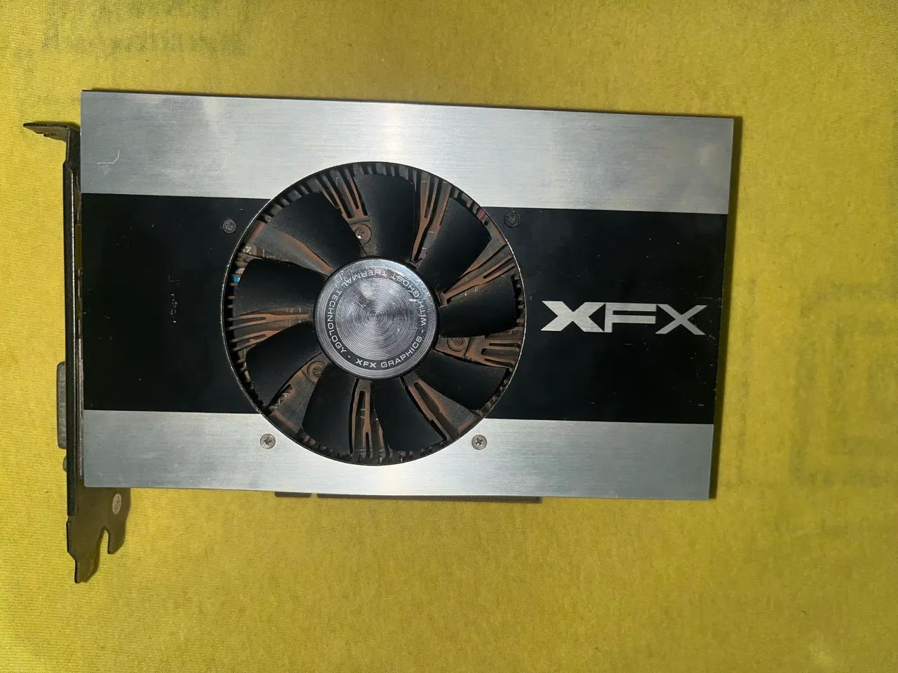 Vendo R7 250x 2gb
