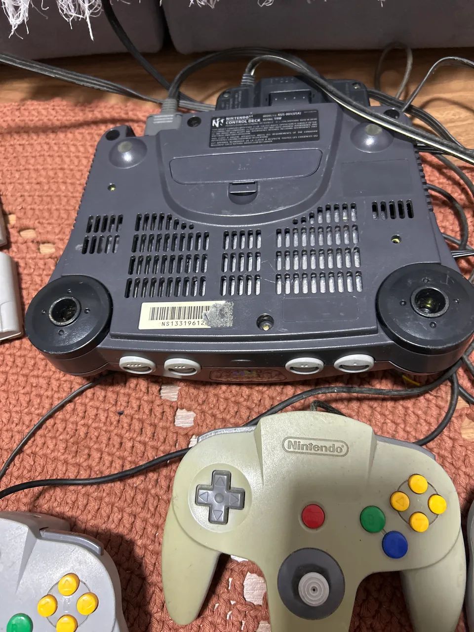 Nintendo 64 com 4 controle e 2 fitas  - Foto 4