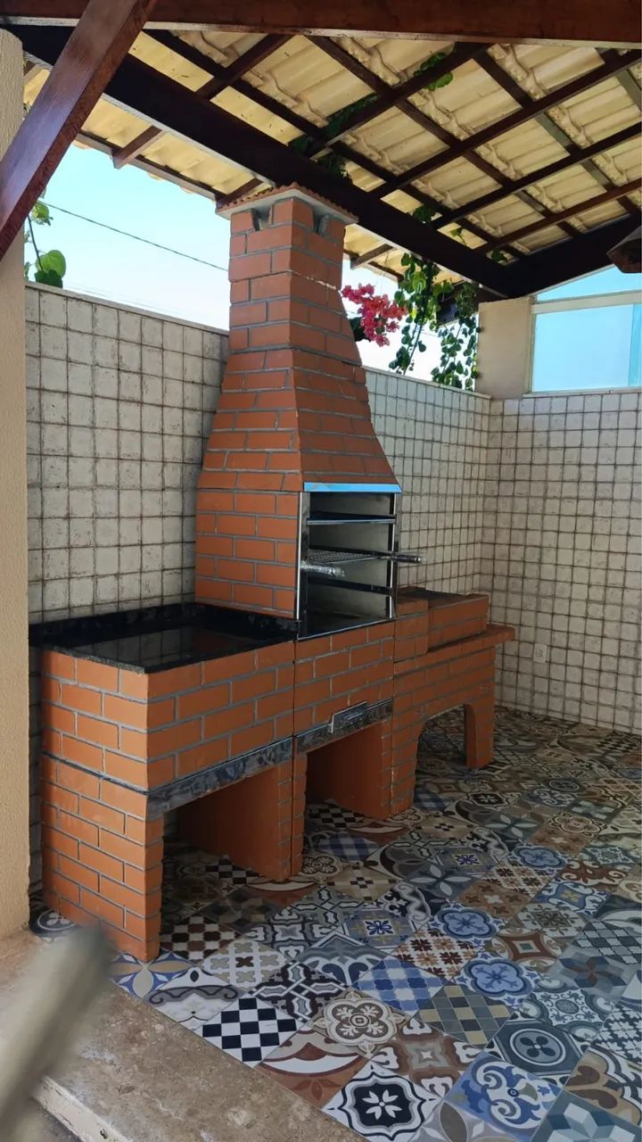 Churrasqueira com fogão a lenha e bancada 2.000