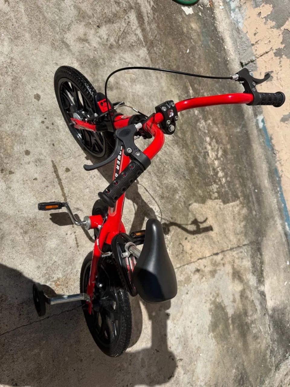 BICICLETA INFANTIL SEMI-NOVO - Foto 3