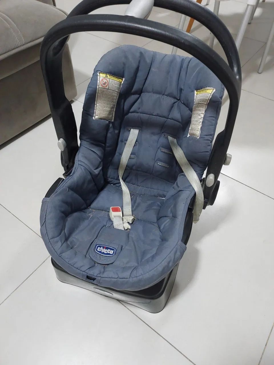 Bebê conforto com base fixa para o carro Chicco