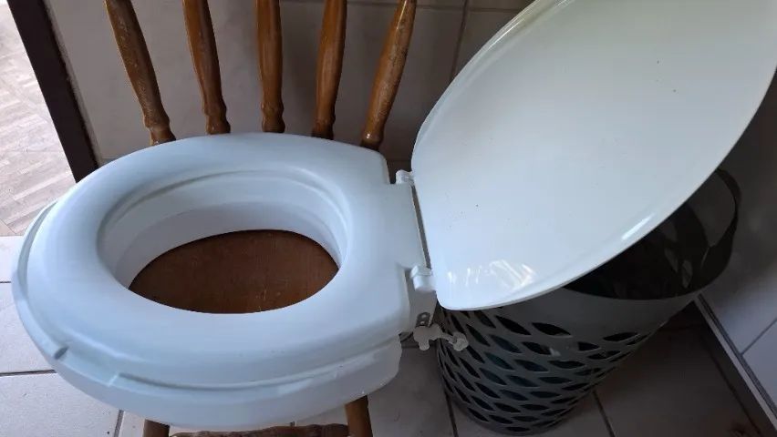 Assento para vaso sanitário  - Foto 2