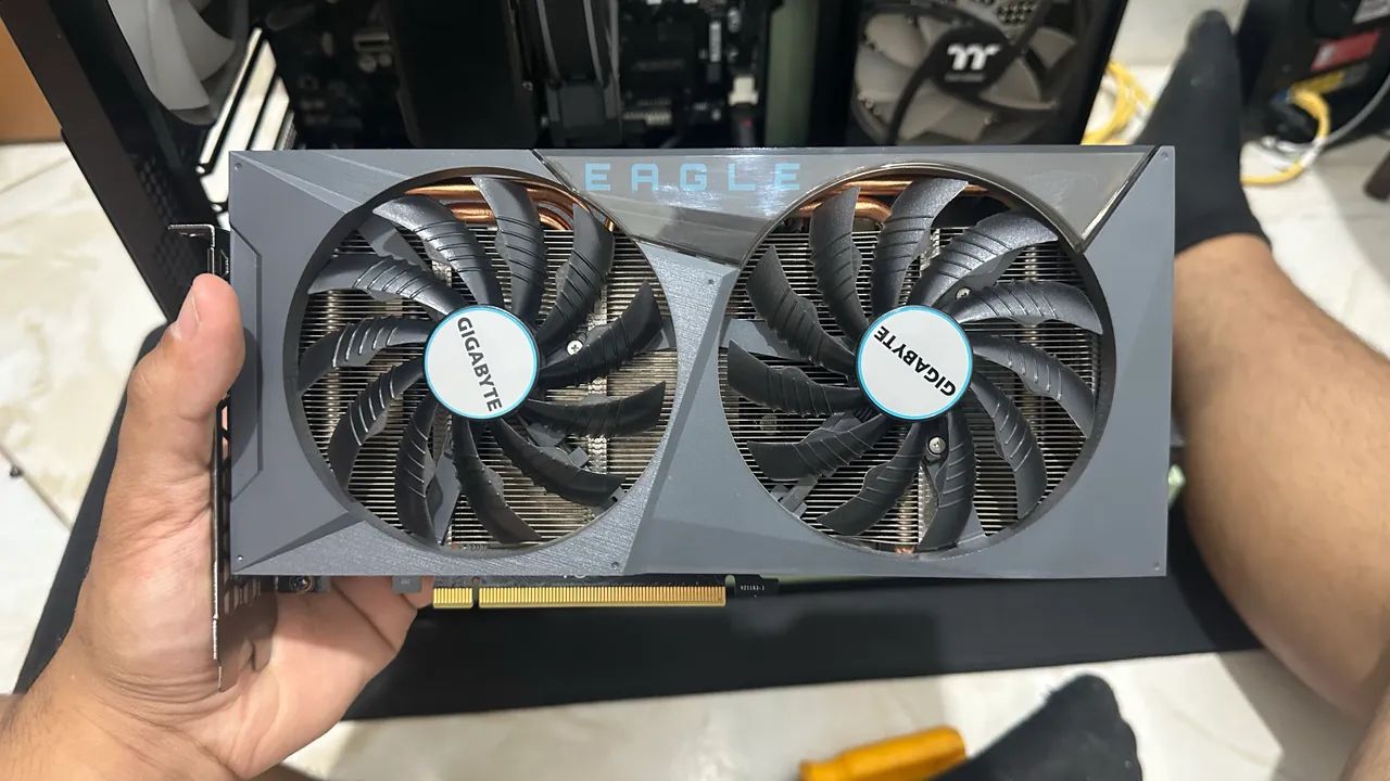 RTX 3060TI EAGLE GIGABYTE IMPECÁVEL