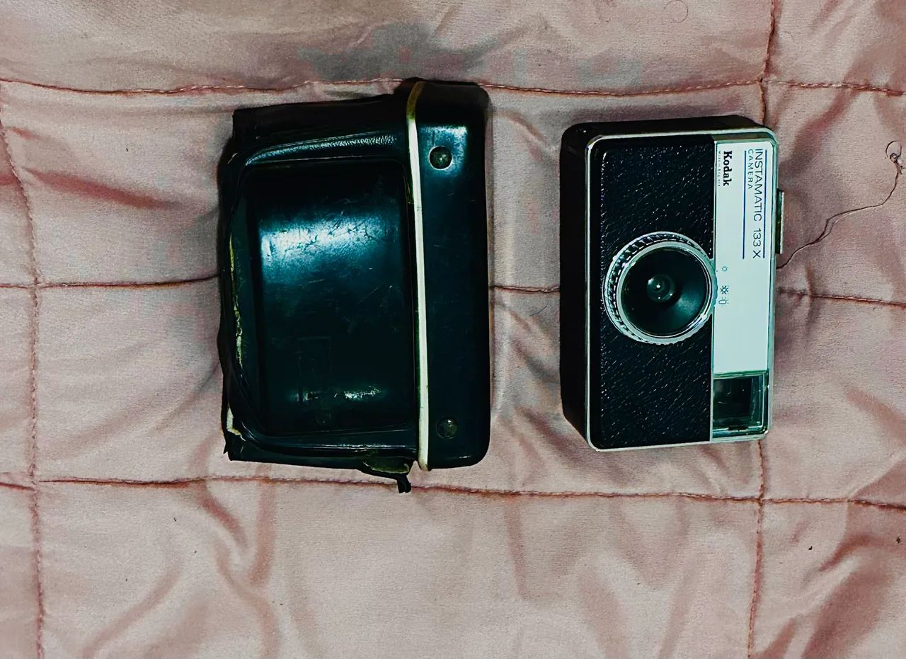 Câmera Analógica Kodak Instamatic 133-x - Foto 2