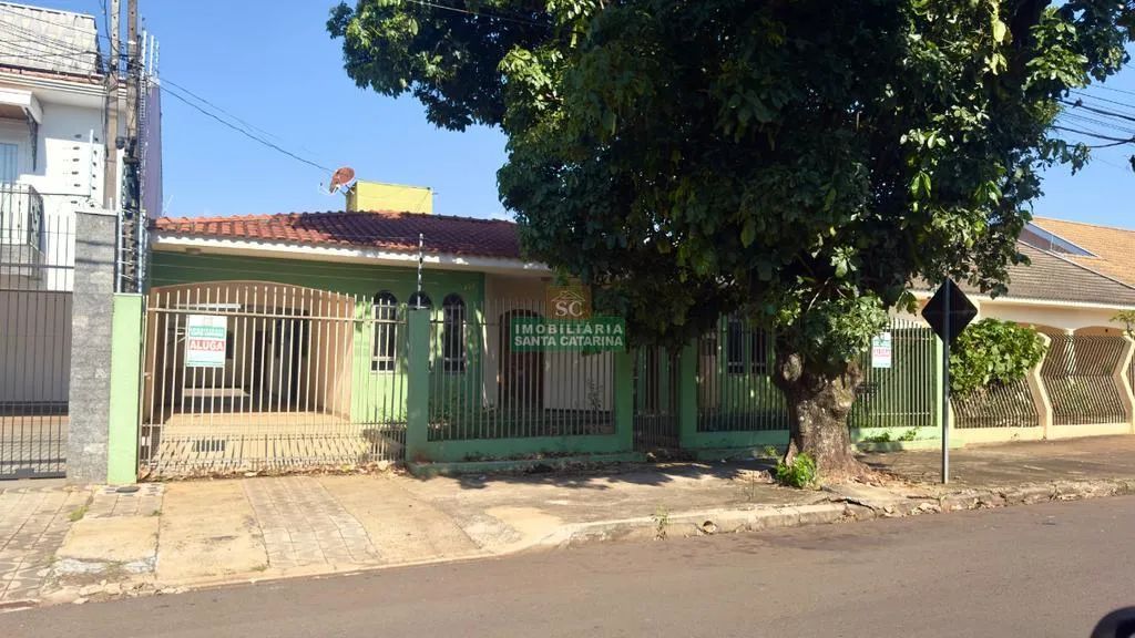 Casa para alugar em Maringá, Parque Residencial Cidade Nova, com 5 quartos, com 256 m²