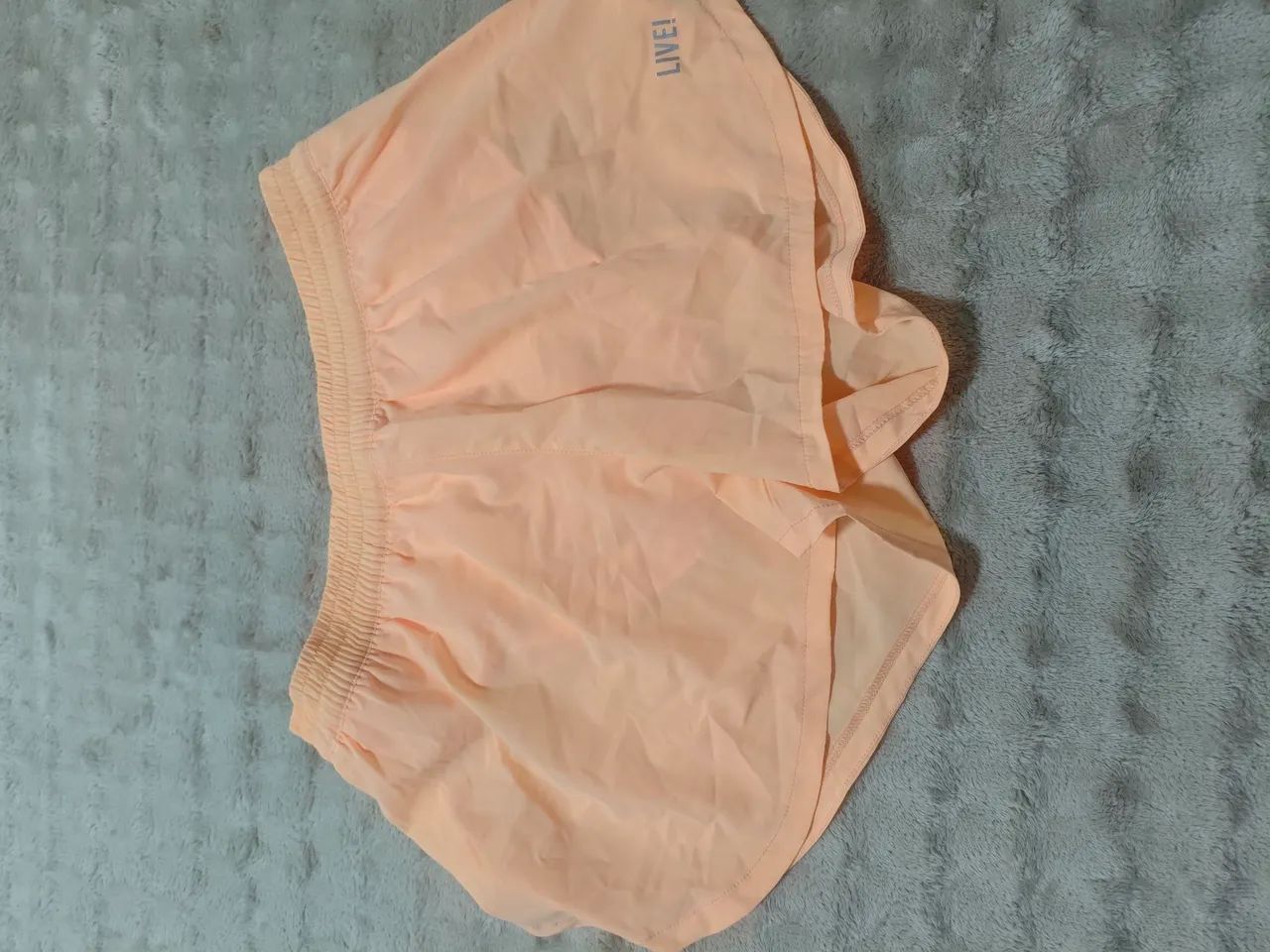 Shorts feminino Live tamanho M