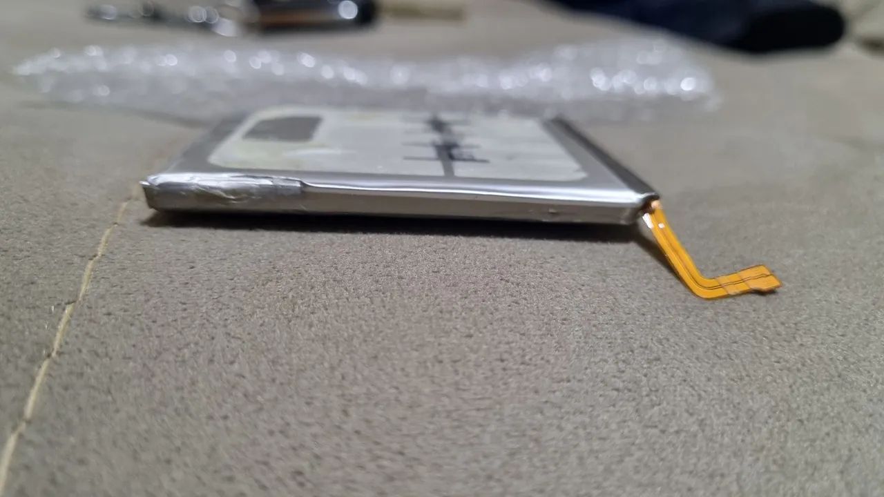 Bateria original samsung S21 5G - Foto 2